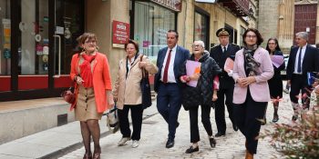 Image d'illustration de Madame Françoise Gatel, Ministre déléguée chargée de la Ruralité, en déplacement à Mende.